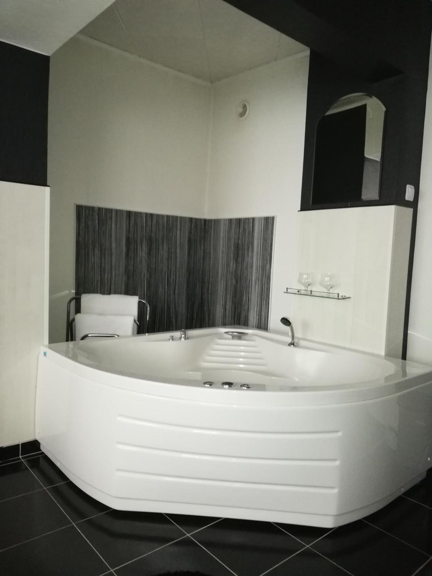 Хотелски Комплекс Родина Mizara Room photo