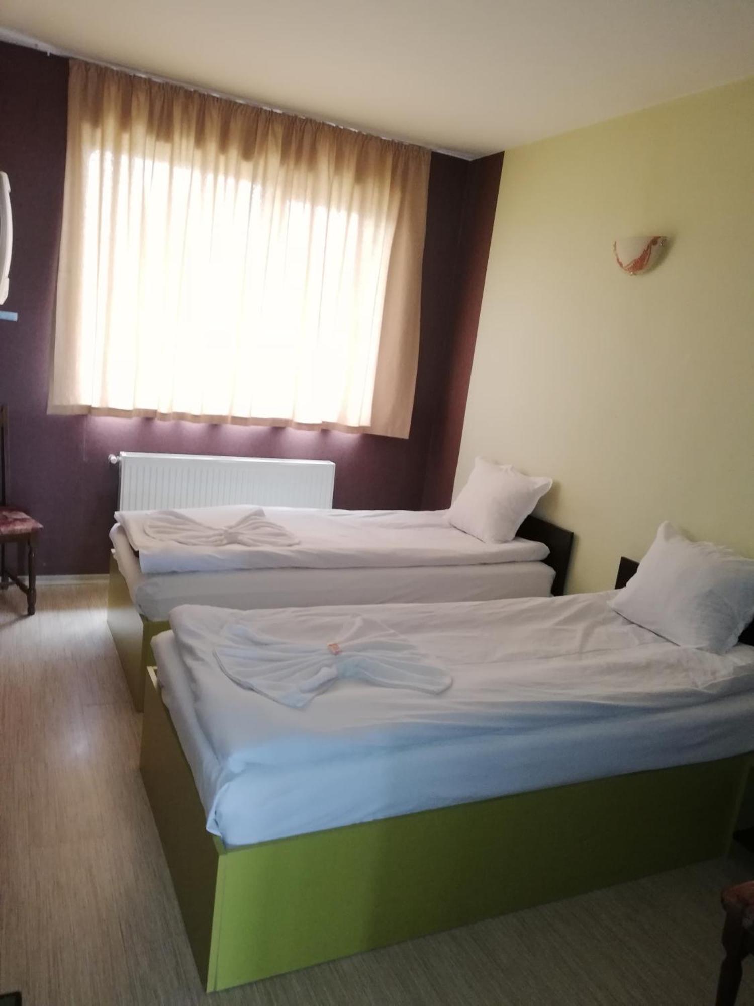 Хотелски Комплекс Родина Mizara Room photo