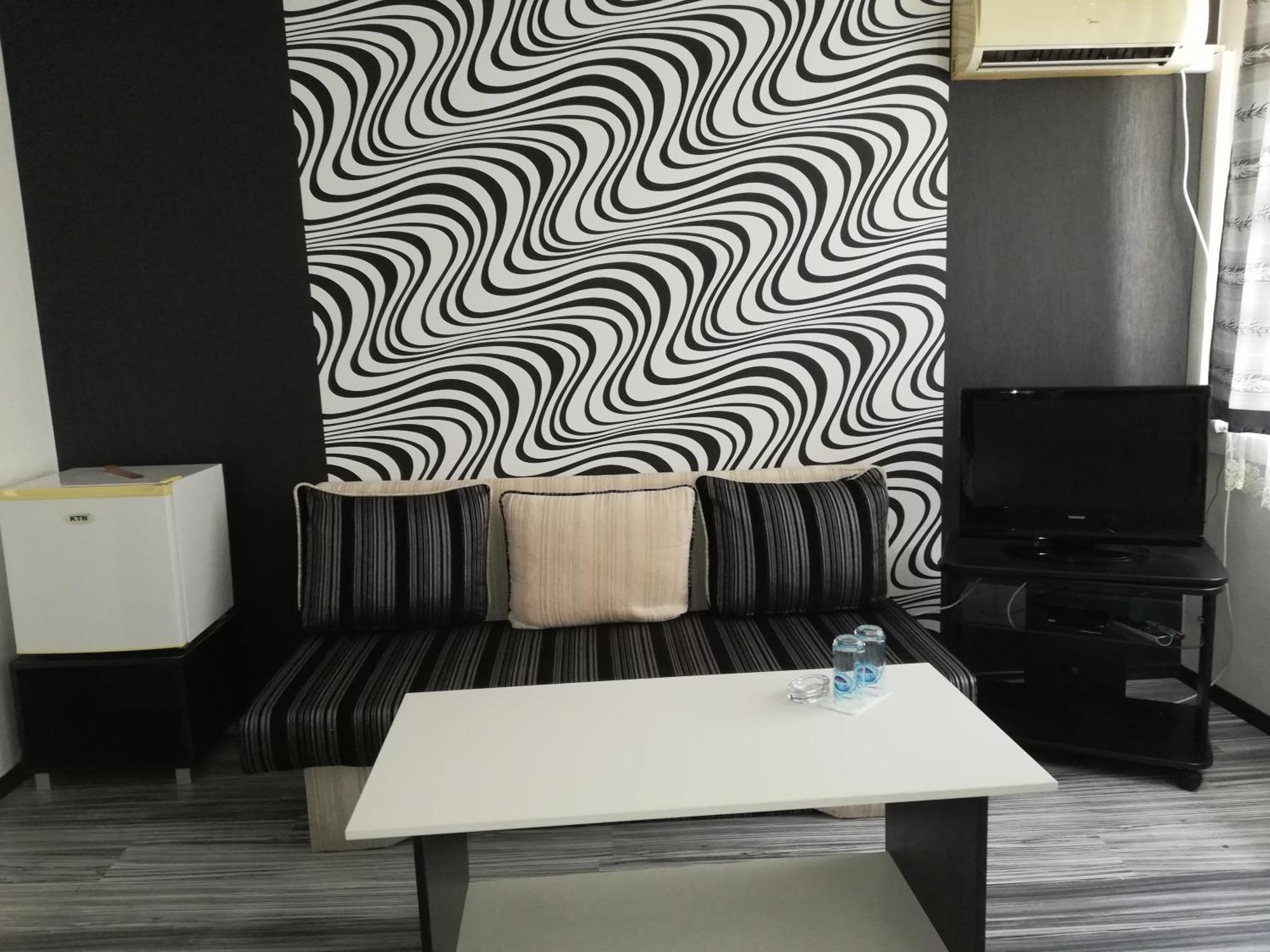Хотелски Комплекс Родина Mizara Room photo